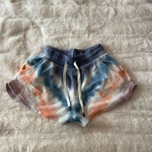 FEAT blanket tie dye shorts
